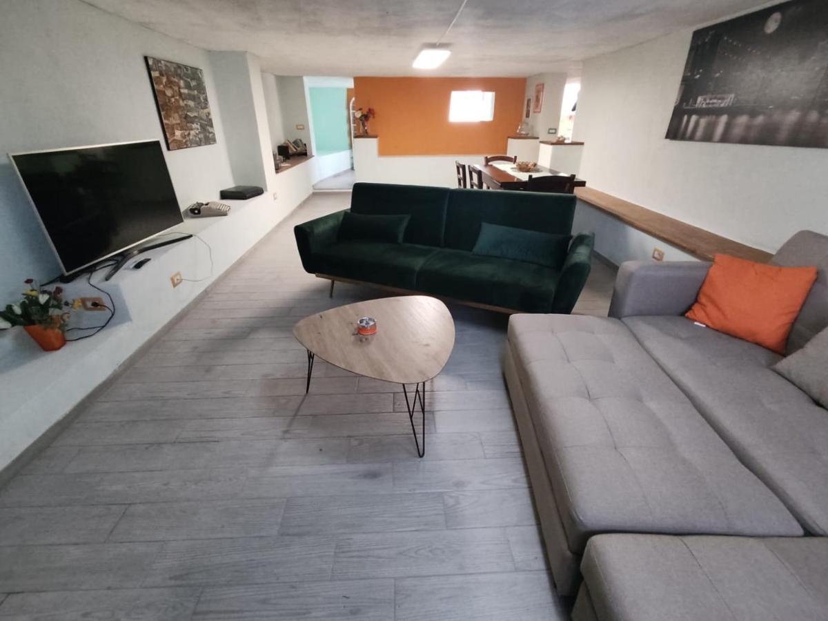 Lorna House Apartment Tortoli Bagian luar foto